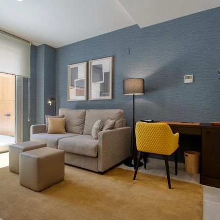 Calm Apartments บาร์เซโลนา ภายนอก รูปภาพ