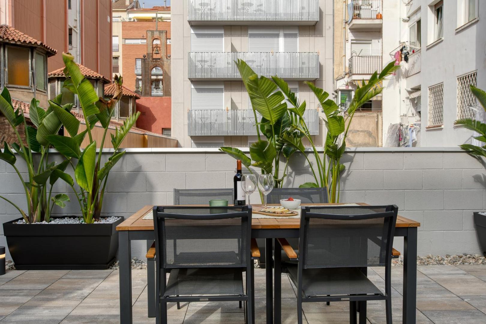Calm Apartments บาร์เซโลนา ภายนอก รูปภาพ